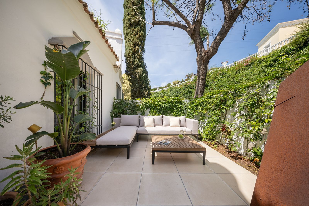 2a964ec8763aecc0c63db8a3e4969ad7 - 41