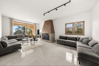 2aeb14b59583aff9b48adafe0c3d4dd0 - 17