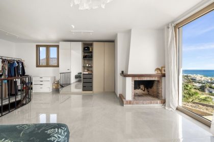 2aeb14b59583aff9b48adafe0c3d4dd0 - 21