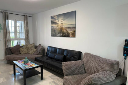 2b4d9dcc01d619563ceed77348a552de - 20