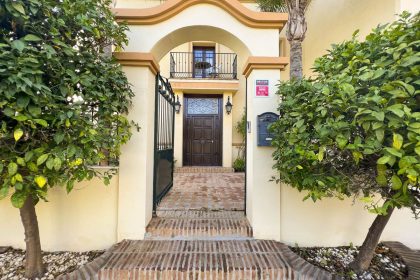 2b4de797b9fca134a95f9522c0390c26 - 2