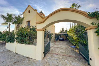 2b4de797b9fca134a95f9522c0390c26 - 4