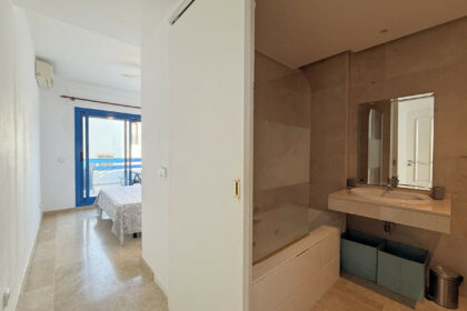 2b7f55c692bf5b4659ca3ce413c15294 - 14