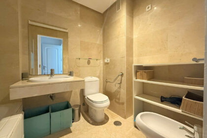 2b7f55c692bf5b4659ca3ce413c15294 - 15