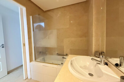 2b7f55c692bf5b4659ca3ce413c15294 - 16