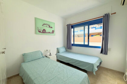 2b7f55c692bf5b4659ca3ce413c15294 - 17