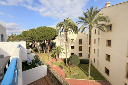 2b7f55c692bf5b4659ca3ce413c15294 - 2