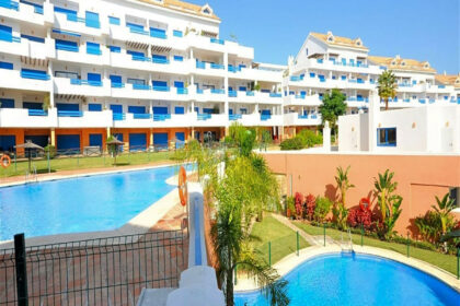 2b7f55c692bf5b4659ca3ce413c15294 - 26