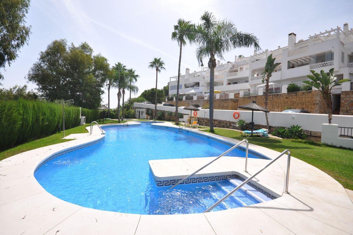 2b7f55c692bf5b4659ca3ce413c15294 - 3