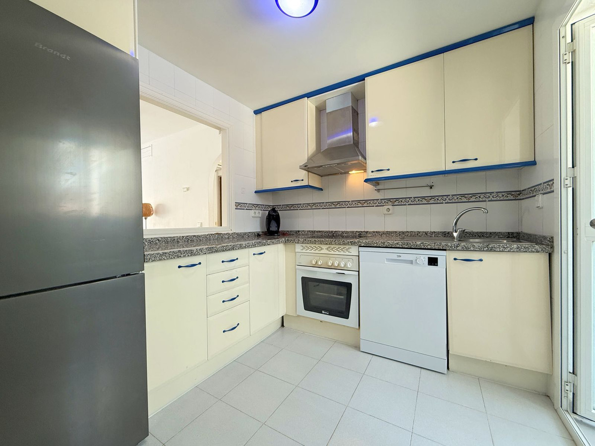 2b7f55c692bf5b4659ca3ce413c15294 - 8