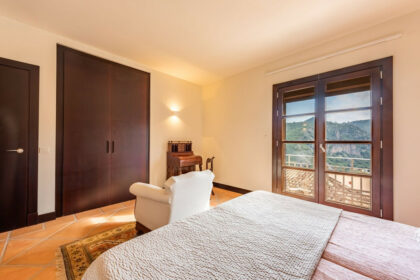 2bc317be7aabfe199747514ed37a212b - 25