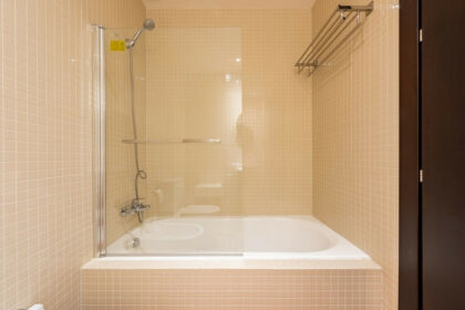 2bc317be7aabfe199747514ed37a212b - 28