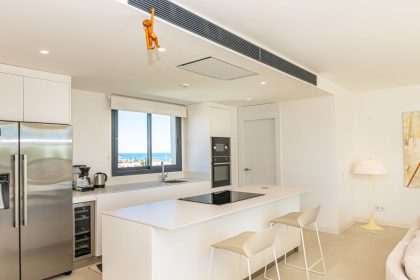 2c9fde3ae4c406b2cb56c32a5b837a63 - 10