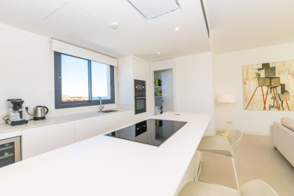 2c9fde3ae4c406b2cb56c32a5b837a63 - 27