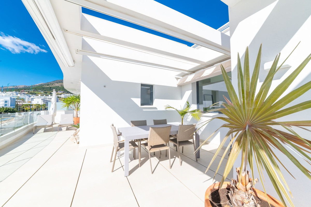 2c9fde3ae4c406b2cb56c32a5b837a63 - 33