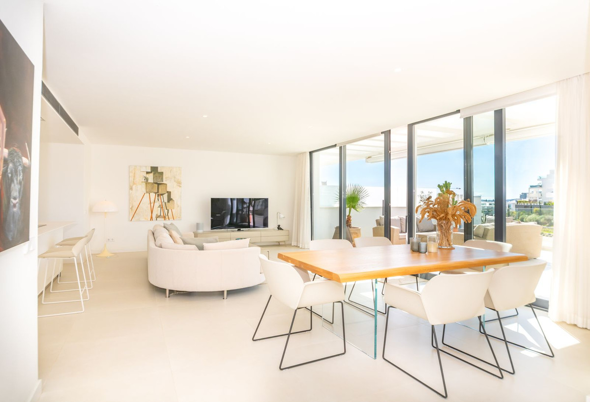 2c9fde3ae4c406b2cb56c32a5b837a63 - 4