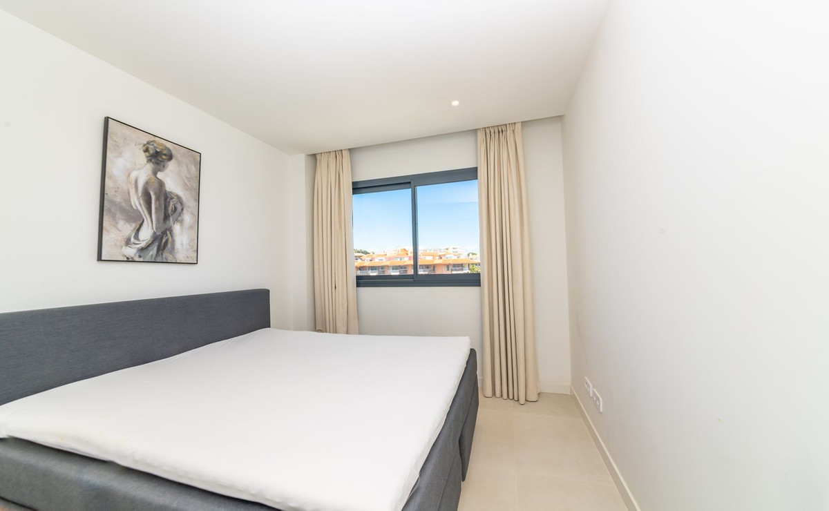 2c9fde3ae4c406b2cb56c32a5b837a63 - 42