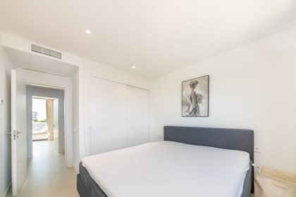 2c9fde3ae4c406b2cb56c32a5b837a63 - 43