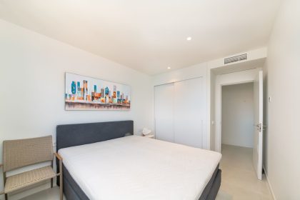 2c9fde3ae4c406b2cb56c32a5b837a63 - 48