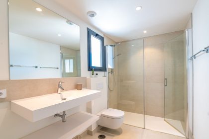 2c9fde3ae4c406b2cb56c32a5b837a63 - 61