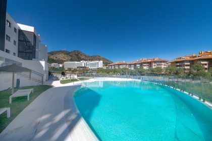 2c9fde3ae4c406b2cb56c32a5b837a63 - 67