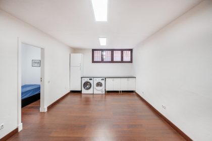 2cec53e5c24411c96137913150aeb660 - 24