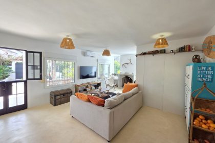 2d6c069fb371dc8445c6c24462d86b89 - 14