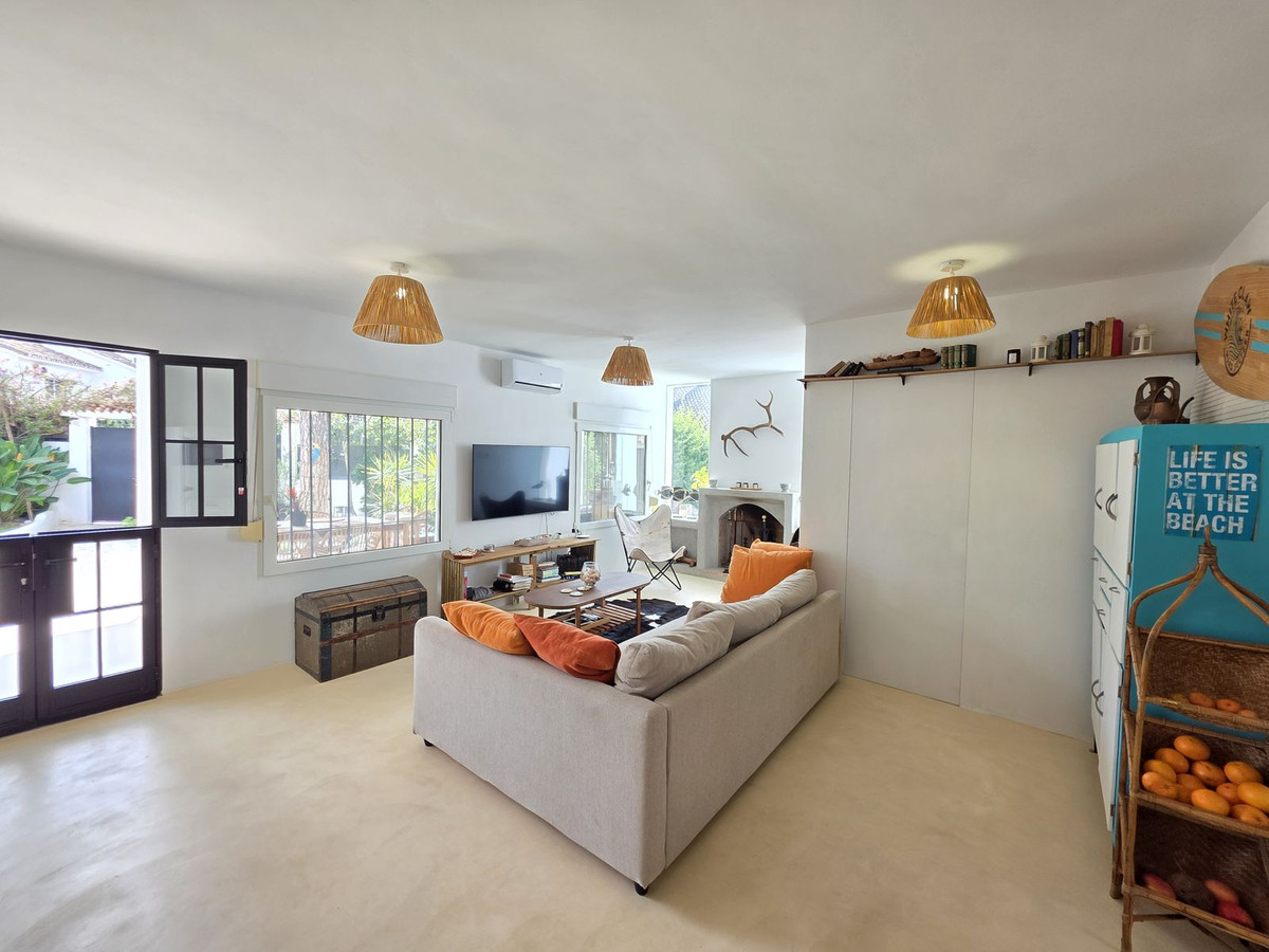 2d6c069fb371dc8445c6c24462d86b89 - 14