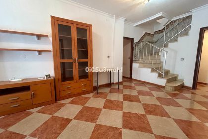 2db1ff695a1c10f2702bde65d346d073 - 1