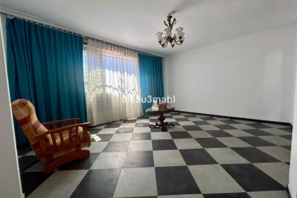 2db1ff695a1c10f2702bde65d346d073 - 30