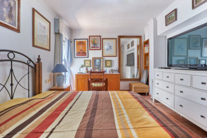 2e1ae8a4747048332dd62f0106c24c82 - 10