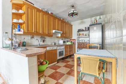 2e1ae8a4747048332dd62f0106c24c82 - 7