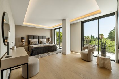 2e6a9f2a0a5a3e62f286511ed4767f24 - 23