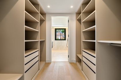 2e6a9f2a0a5a3e62f286511ed4767f24 - 24