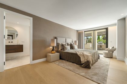 2e6a9f2a0a5a3e62f286511ed4767f24 - 25