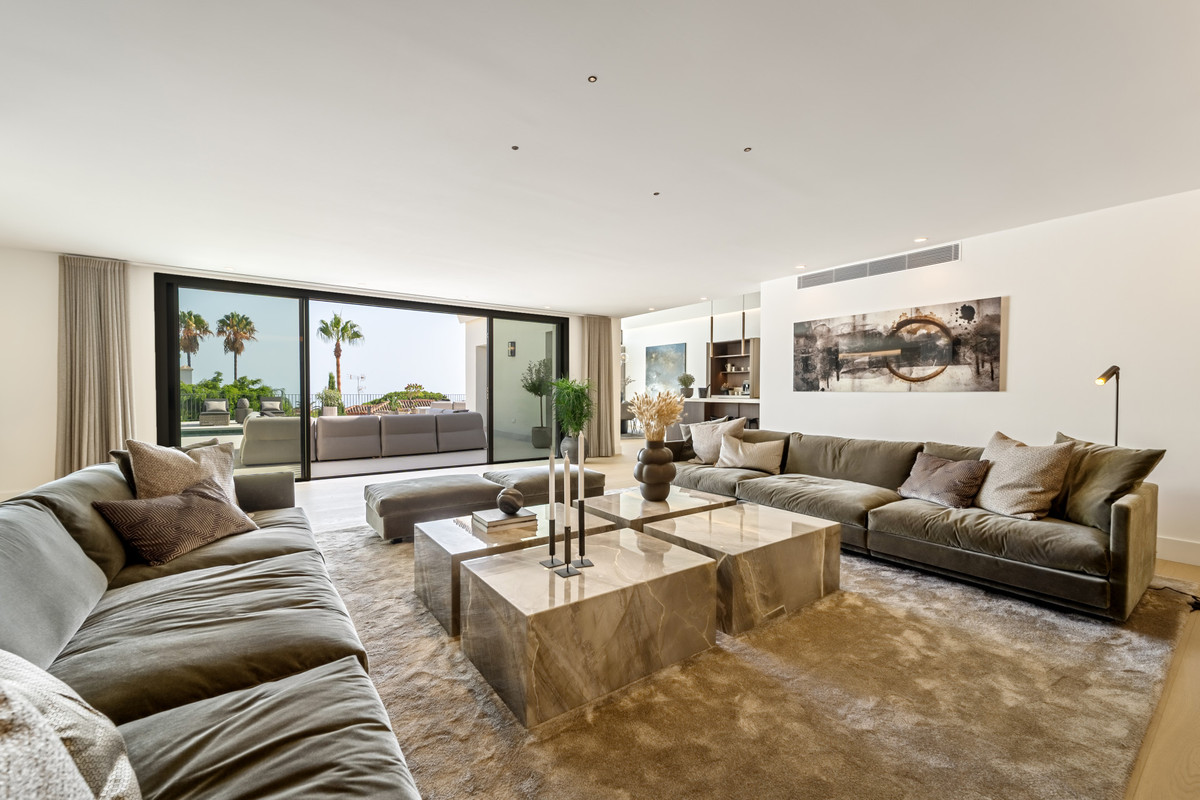 2e6a9f2a0a5a3e62f286511ed4767f24 - 8