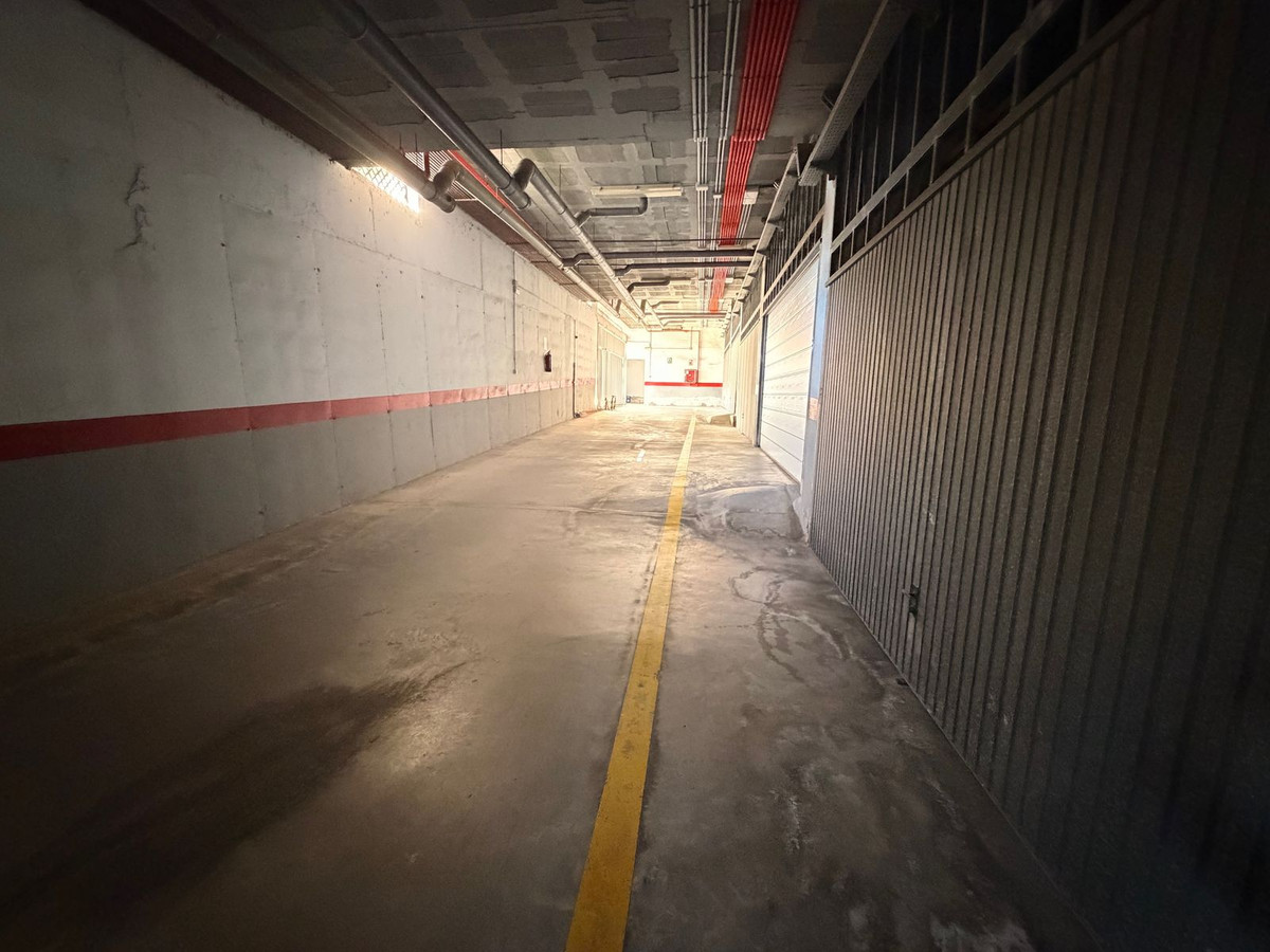 2e6c32df08b4b7c57133f41c879ba351 - 37