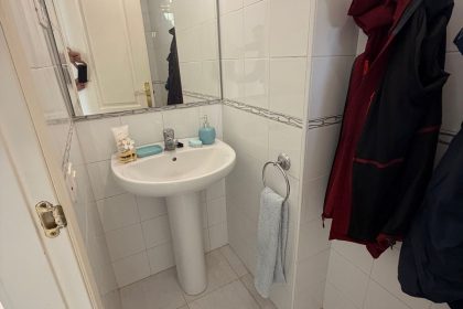 2e6c32df08b4b7c57133f41c879ba351 - 9