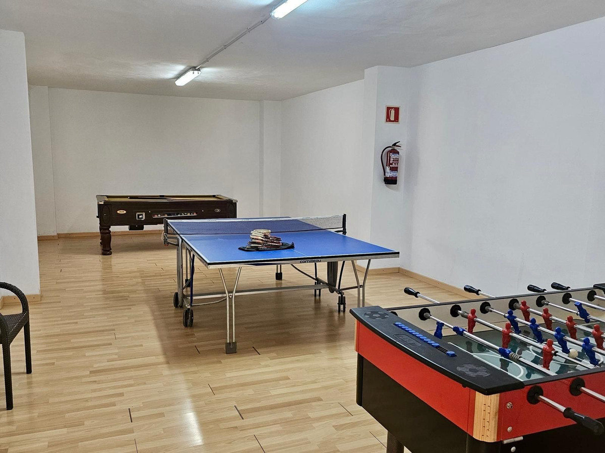 2ee87265ede3b43e56a50d062a71d989 - 11