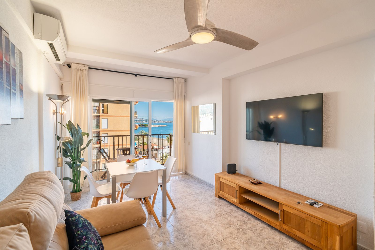 2efca577ffa48ad6d61ffc29719bd817 - 1