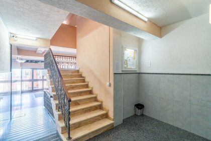 2efca577ffa48ad6d61ffc29719bd817 - 25