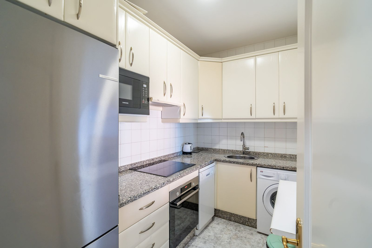 2efca577ffa48ad6d61ffc29719bd817 - 7