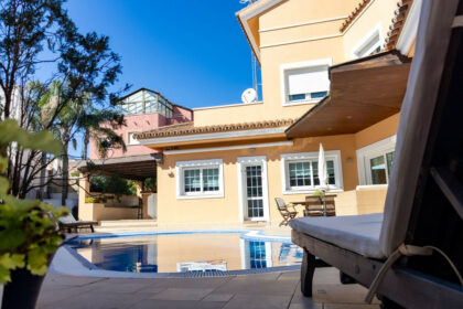 2f52a4db243a0b5f1176bf72befde1df - 1