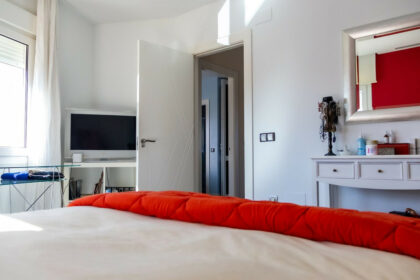 2f52a4db243a0b5f1176bf72befde1df - 13