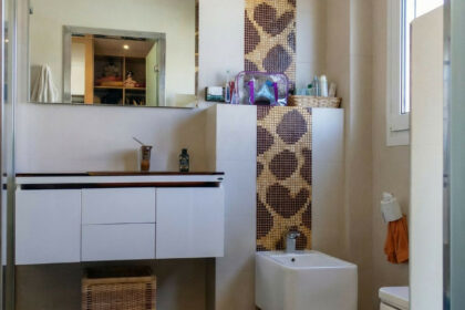 2f52a4db243a0b5f1176bf72befde1df - 17