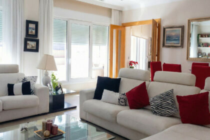 2f52a4db243a0b5f1176bf72befde1df - 18