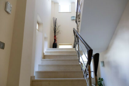 2f52a4db243a0b5f1176bf72befde1df - 43