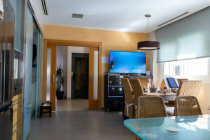 2f52a4db243a0b5f1176bf72befde1df - 52