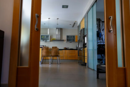 2f52a4db243a0b5f1176bf72befde1df - 53