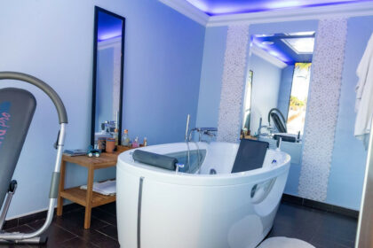 2f52a4db243a0b5f1176bf72befde1df - 74